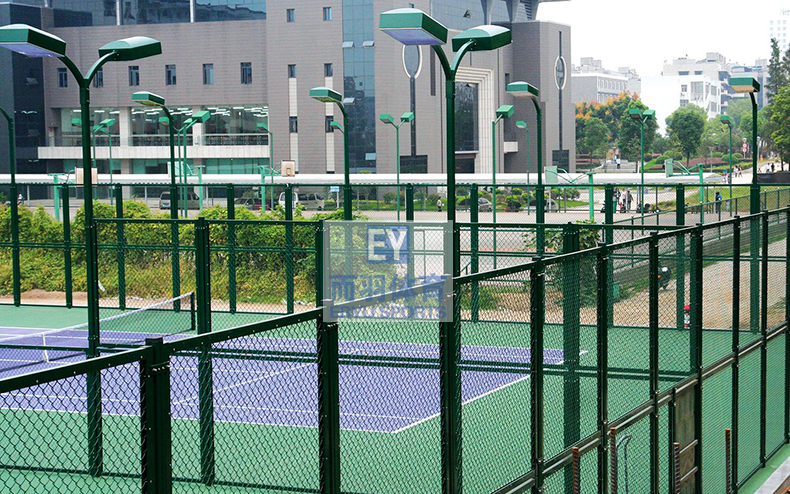 ����Χ��